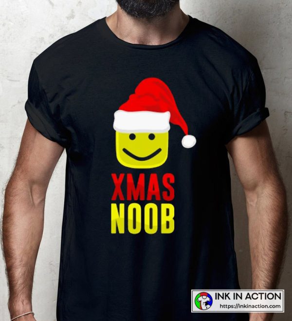 Christmas Roblox Xmas Noob Cute Kid Outfit Essential T-shirt