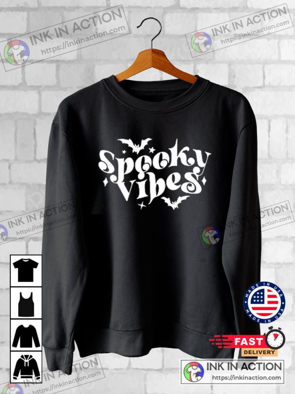 Halloween Retro Spooky Vibes Fall T-shirt