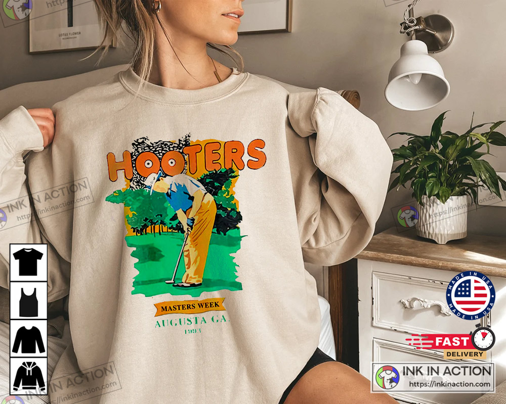 Hooters 90s Golf Vintage Graphic Shirt - Print your thoughts. Tell your  stories.