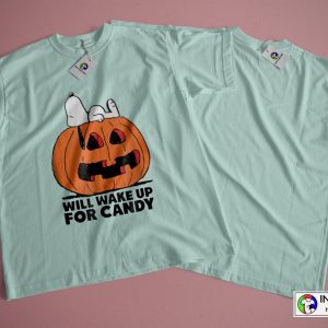 Peanuts Halloween Snoopy Halloween Wake Up For Candy Graphic T-shirt