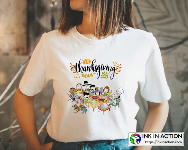 Peanuts Thanksgiving Party Peanuts Party Essential T-shirt