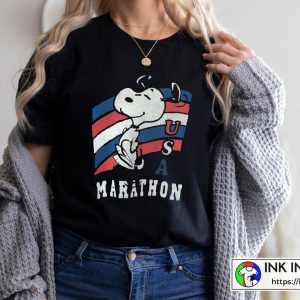 Peanuts Snoopy USA Marathon Vintage Graphic Tee 4