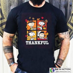 Peanuts Thanksgiving Charlie Brown & Snoopy Peanuts Thankful Essential T-shirt