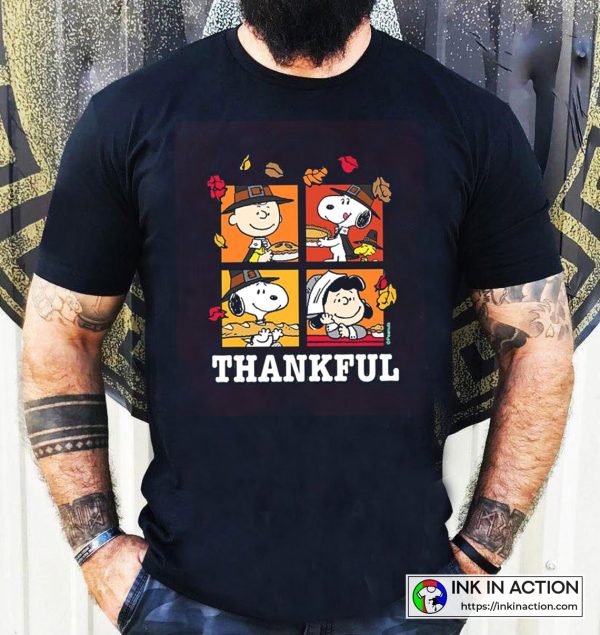 Peanuts Thanksgiving Charlie Brown & Snoopy Peanuts Thankful Essential T-shirt