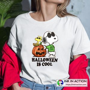Snoopy Halloween Is Cool Peanuts Charlie Brown Snoopy Simple T-shirt