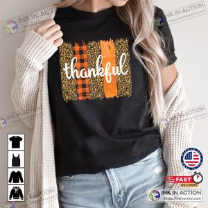 Be Thankful Thankful Words Shirt Fall Autumn Thanksgiving Essential T-shirt