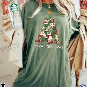 Cat Funny Christmas Cat Shirt Cute Christmas Tee Holiday Graphic Merry Christmas Tree 2