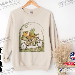 Frog and Toad Unisex Sweatshirt Vintage Classic Book Sweatshirt Cottagecore Aesthetic 3