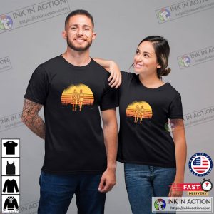 Couple Hiking Sunset Basic T-shirt