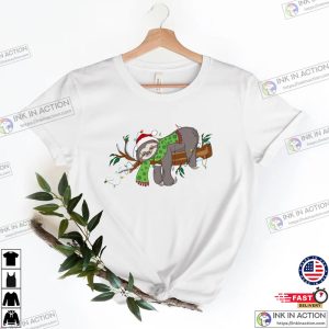 Merry Slothmas Sweatshirt Sloth Lover Shirt Xmas Animal Sweater Lazy Sloth Xmas Tee Christmas Lights Tshirt 2