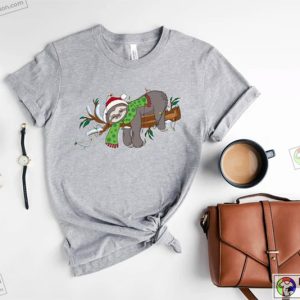 Merry Slothmas Sweatshirt Sloth Lover Shirt Xmas Animal Sweater Lazy Sloth Xmas Tee Christmas Lights Tshirt 4