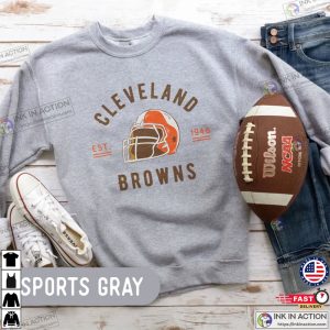 Vintage Cleveland Browns Football Crewneck Sweatshirt Cute Fall Pullover Football Fan Apparel Cleveland Sports Sweatshirt 1