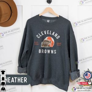 Vintage Cleveland Browns Football Crewneck Sweatshirt Cute Fall Pullover Football Fan Apparel Cleveland Sports Sweatshirt 2