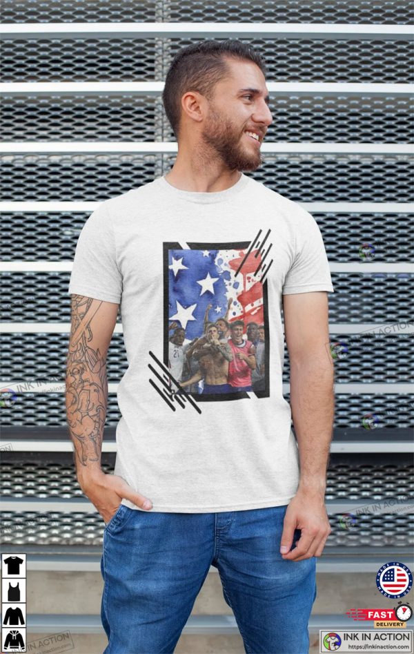USA Pulisic Soccer Celebration Frame Art T-shirt