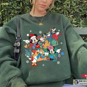 Mickey Minnie Donald Daisy Vintage Disney Christmas Sweater