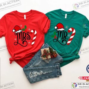 X mas Mr and Mrs Christmas 2022 Shirt Family Matching Shirts Married Couples First Christmas Winter Wedding Tshirt 3