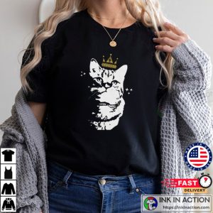 Cat With Crown Graphic T-shirt, Gift for Cat Lover Shirt
