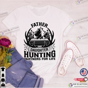 Father and Daughter Hunting Shirts Fathers Day Hunting Tshirts for Dad 5