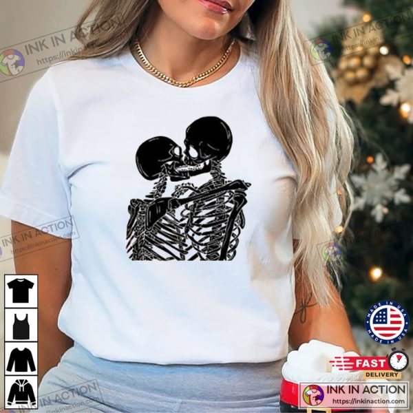 Skeleton Kissing Halloween Couple Shirt