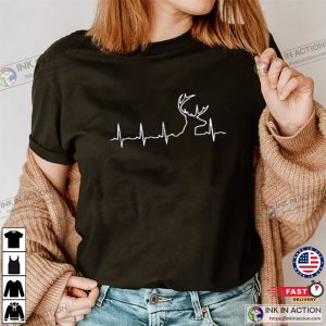 Buck Pulse Unisex Adult Heartbeat Stag Graphic T-Shirt