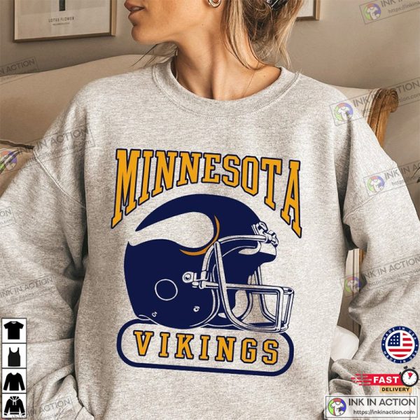 Minnesota Vikings Vintage 80s Style Football Sweatshirt