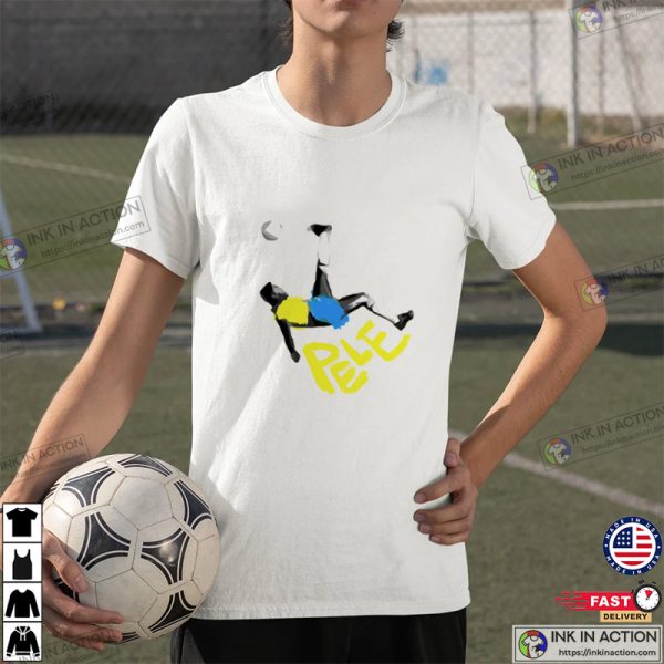 Pele The King Of Football Pele Playing Soccer T-Shirt