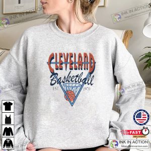 Throwback Cleveland Cavaliers Sweatshirt 1