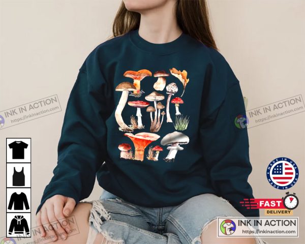 Vintage Illustration Mushroom Decor Art Sweatshirt, Hippie Shirt Nature Lover Sweatshirt