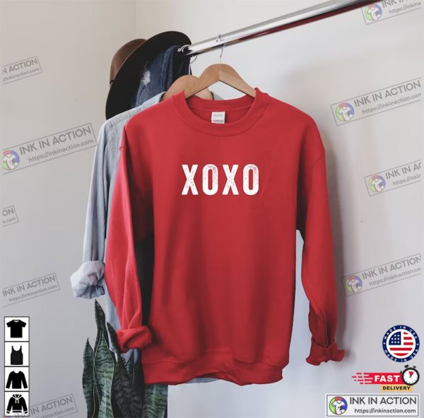 XOXO Valentine’s Day Sweatshirt Love Shirt Women’s Sweatshirt