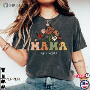 Retro Mama Est Shirt Custom Mama Shirt Gift for mom 4