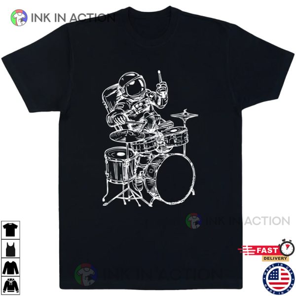 Spaceman Playing Drums Men T-Shirt Gift for Him