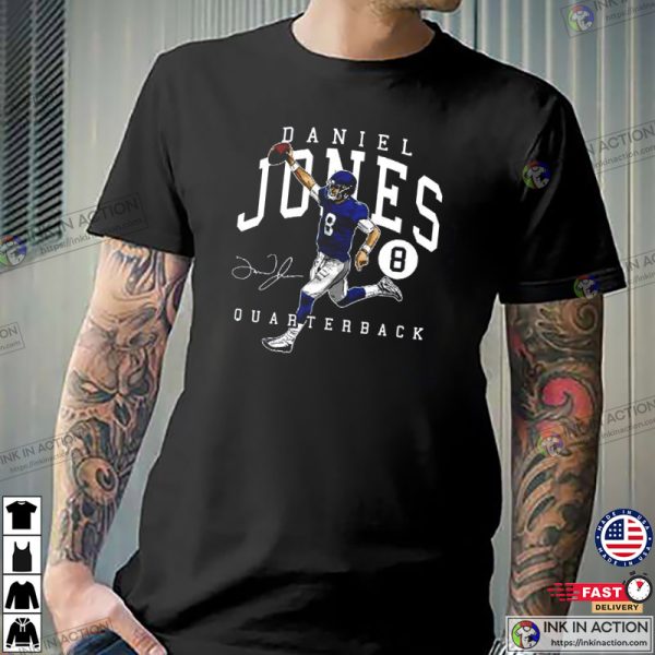 Daniel Jones Quarterback T-shirt