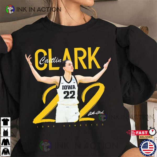 Caitlin Clark #22 Basketball Player T-Shirt