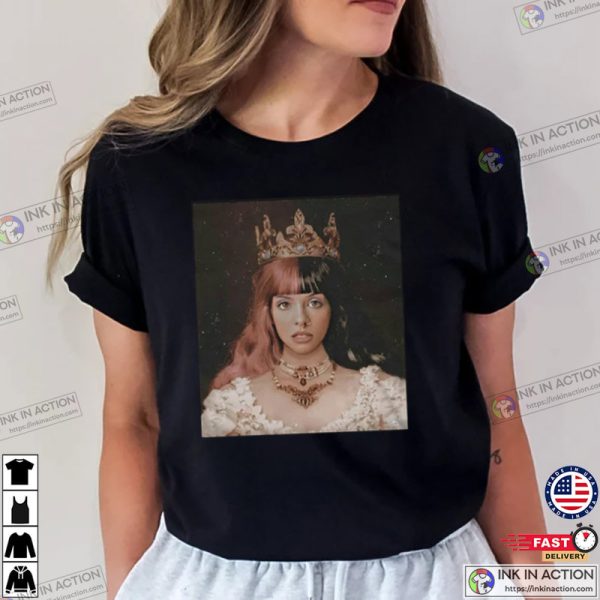 Melanie Martinez Unisex T-shirt