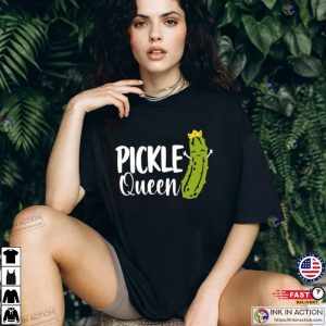 Pickle Bundle Cute Pickle Queen shirt 2