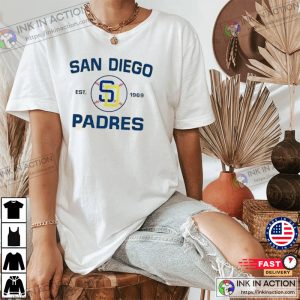 Vintage 90s San Diego T-Shirt Padres Baseball Tee