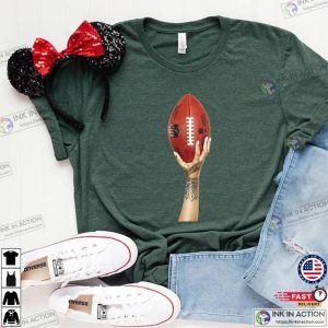 Rihanna Super Bowl Fenty Shirt Rihanna Football Shirt 3 Ink In Action