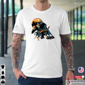 The Batman Moon Run Retro T-shirt