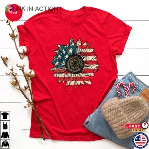 USA Flag Flower, 4th Of July Flag Graphic T-Shirt