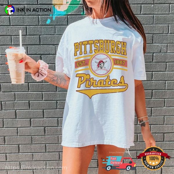 Vintage Pittsburgh Pirates Logos T-Shirt