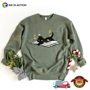 cat mom With Books Cute flower books Cat Shirt 2 Ink In Action