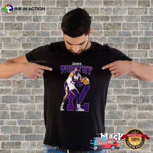 james worthy Basketball Vintage 80s 90s T shirt 1 Ink In Action