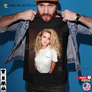 Tori Kelly Grab That New Solitude Merch 3 Ink In Action