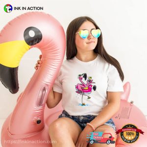 Flamingo Wine Glasses, Cute Flamingo, Summer Vacation T-shirt
