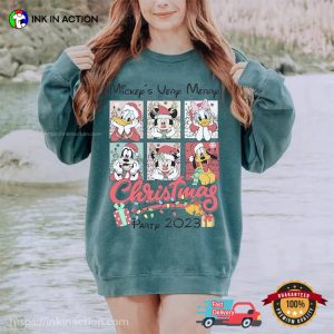 Retro Mickey's Very Merry Christmas Party, mickey christmas party 2023 Comfort Colors Shirt