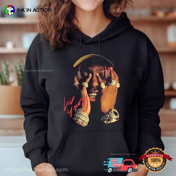 Rapper Lil Yachty Portrait Signature T-Shirt