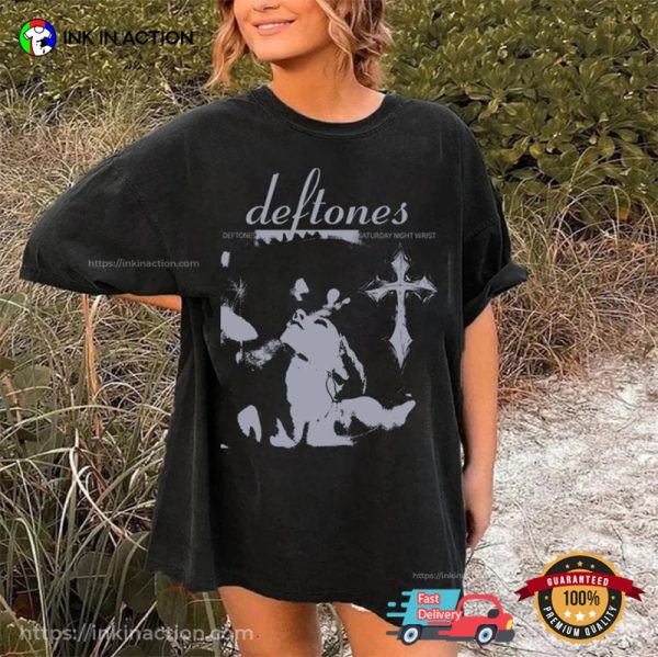 Saturday Night Wrist Owl Deftones Vintage T-shirt