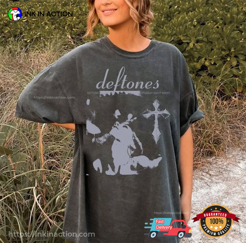 DEFTONES T-SHIRT - OWL