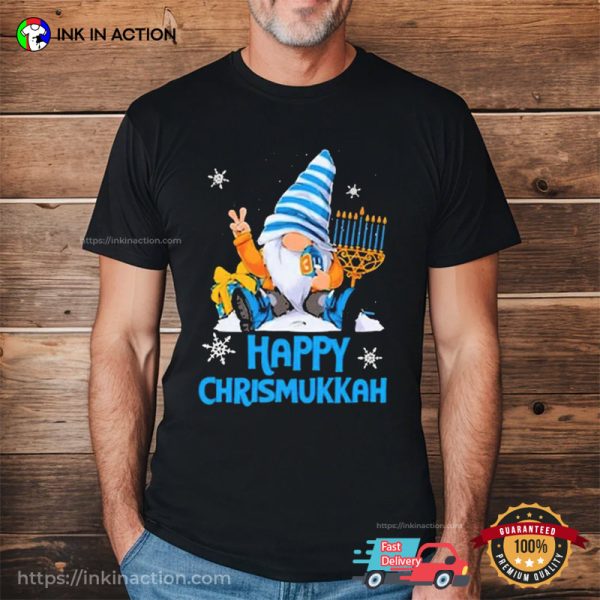 Gnome Happy Chrismukkah 2023 Merry Christmas And Happy Hanukkah Essential Tee