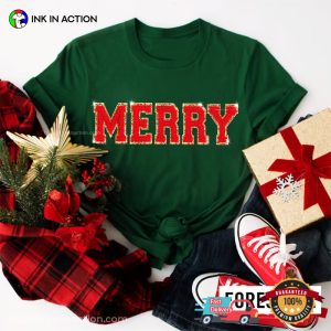 Merry Christmas Cute Winter Holiday Family T-shirt